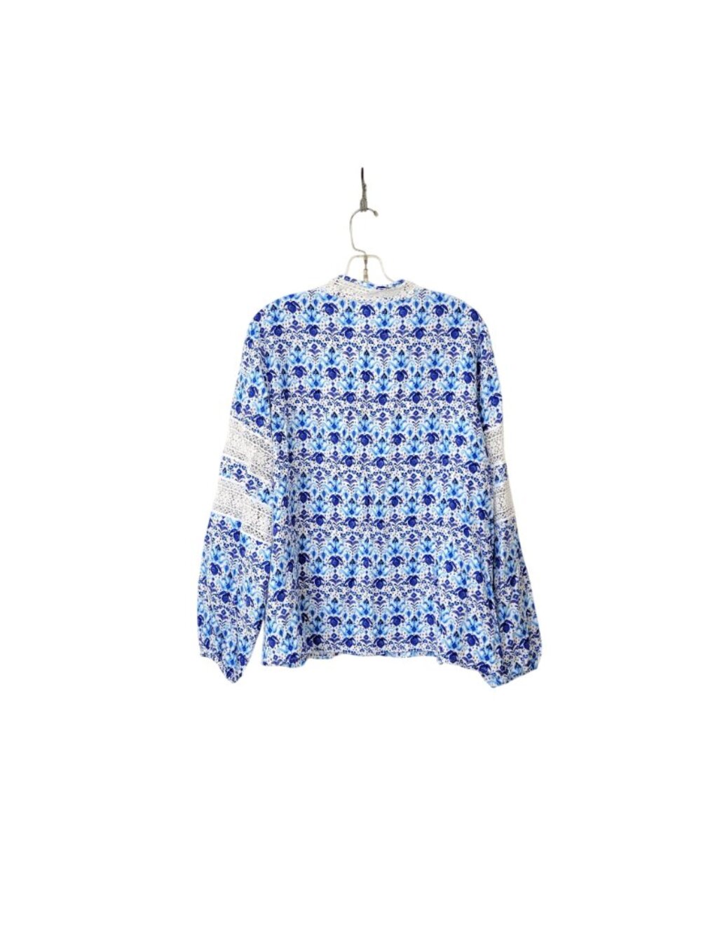 Stella Parker Collection Blue White Floral Lace Peasant Blouse Top XXL Rayon - Picture 3 of 8